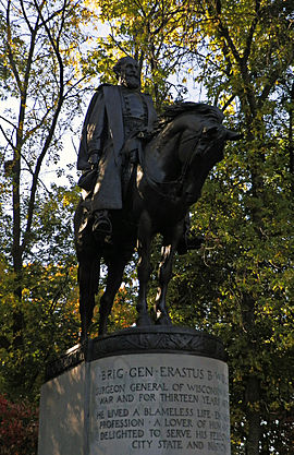 WolcottMonument1919.jpg