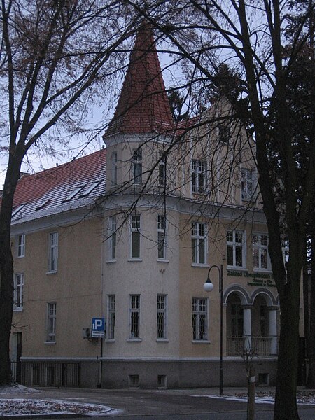 File:ZUSzlotow.JPG