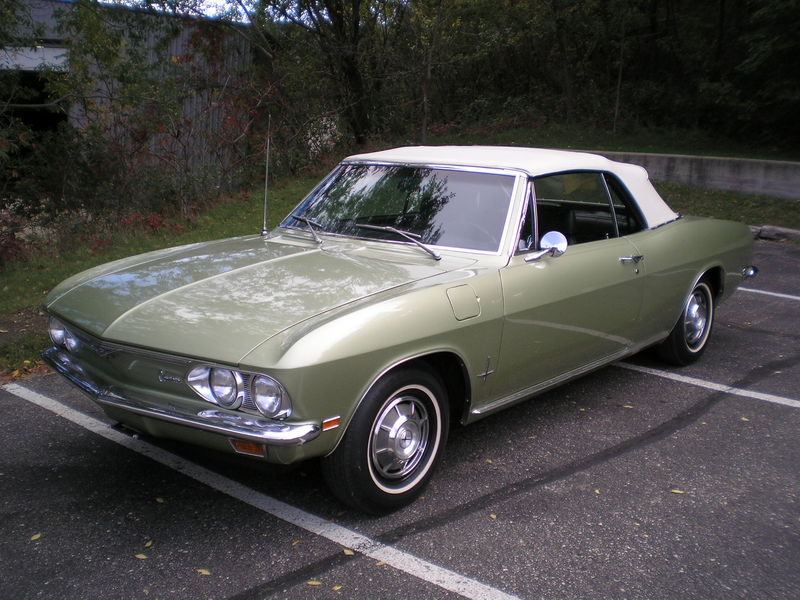 File:'69 Corvair Monza.jpg