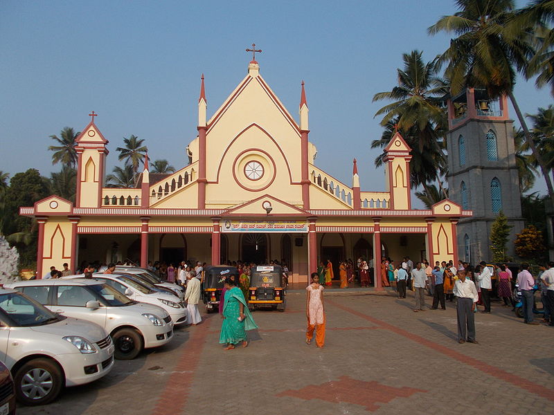 File:'St Peter's Church' in Barkur town..JPG