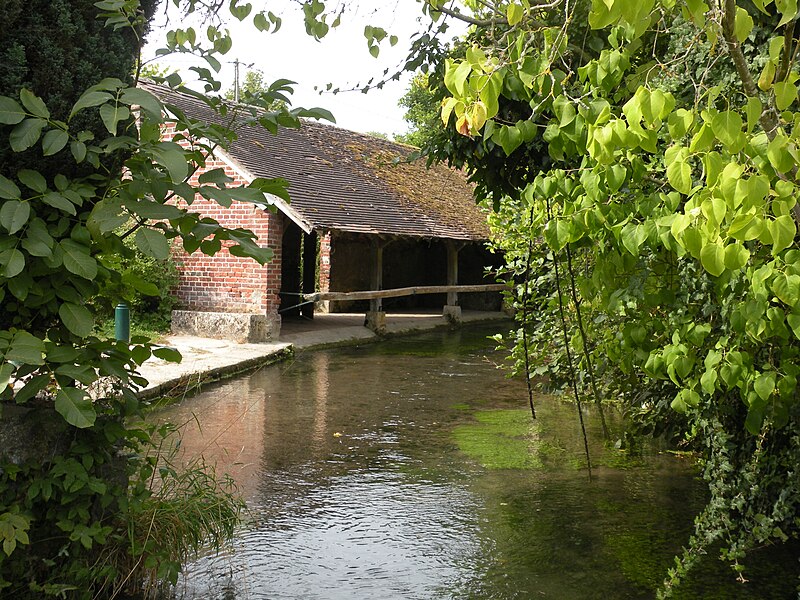 File:Énencourt-Léage lavoir 1.JPG