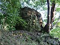 Čeština: Kamenný útvar cestou na Zámecký vrch u České Kamenice na náměstí, Ústecký kraj English: Stone formation on the way to Castle Hill near the town of Česká Kamenice, Ústí nad Labem Region, Czech Republic