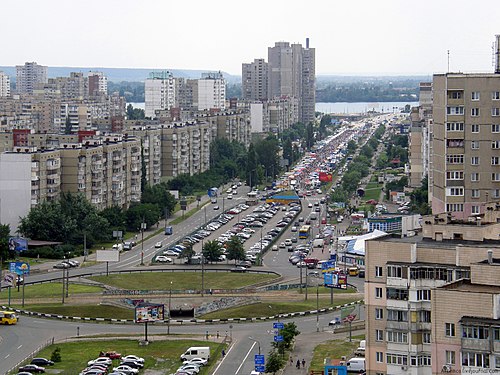 Харьков юг. Улица Ревуцкого Киев. Район Позняки Киев. Дарницкий район в Киеве ул Ревуцкого. Харьковский массив Киев.