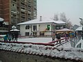 Кућа Шоп Ђокића са клизалиштем у дворишту, јануар 2016. године