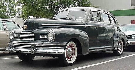 File:1946 Nash Ambassador Slipstream 4-door sedan NJ.jpg