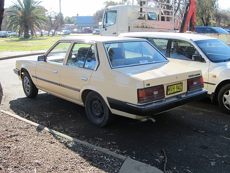 File:1984 Toyota Corona (ST141) CS sedan 03.jpg