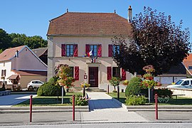 The town hall in Magny-Vernois