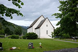 2016-07-01 Kinsarvik kirke (7).jpg