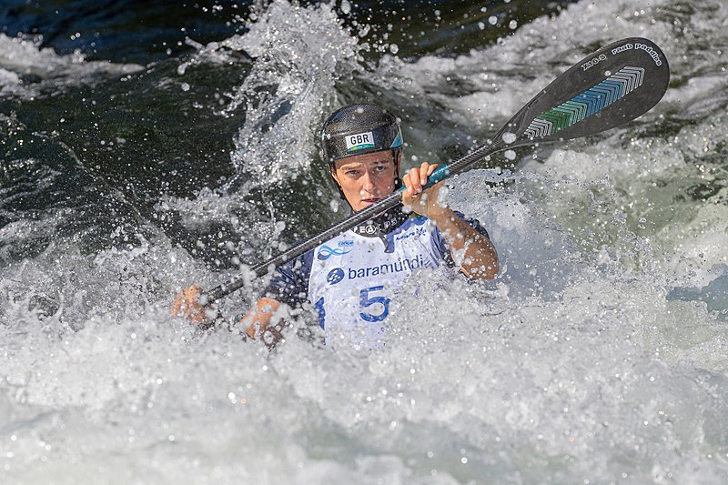 File:2022 ICF Canoe Slalom World Championships - Mallory Franklin - Great Britain - by 2eight - 9SC1429.jpg