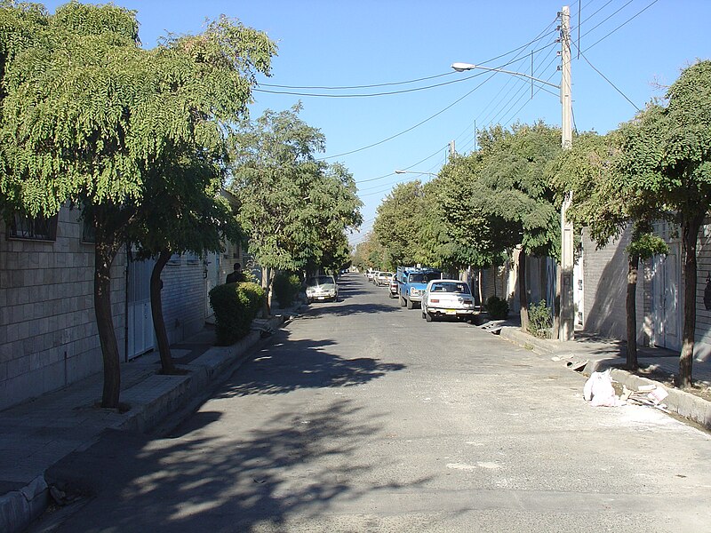 File:6575. Street. Karaj (2176700653).jpg