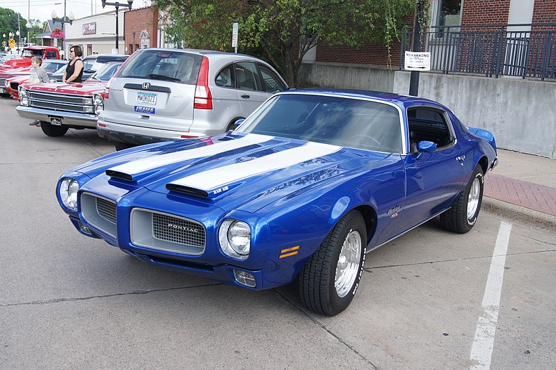 File:70 Pontiac Firebird (14344567277).jpg