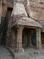 876 CE monolithic rock Chaturbhuj Hindu Temple Gwalior Fort, Zero Inscription.jpg