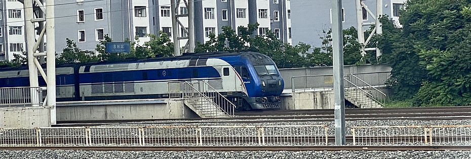 东风11G型内燃机车 吉林站, 2022.8.13
