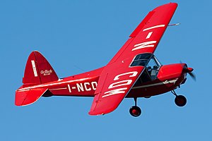 Aermacchi MB-308 in flight.jpg