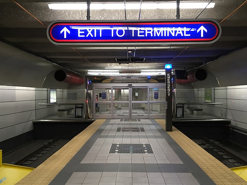 File:Airport station (Cleveland) (3).jpg