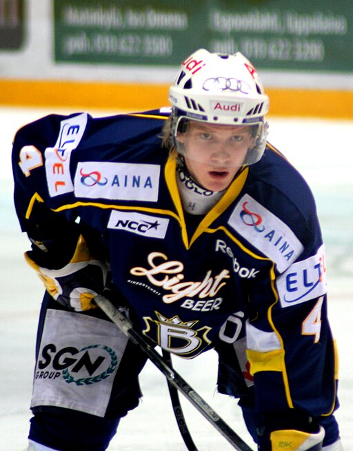 Aleksi Laakso of the Espoo Blues - 20100116