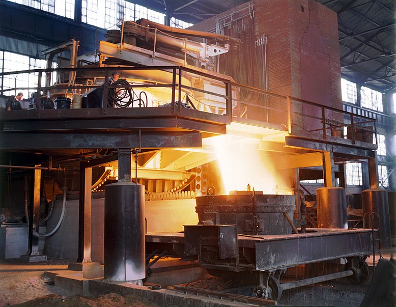 صورة:Allegheny Ludlum steel furnace.jpg