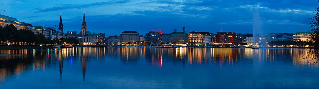 File:Alster Hd pano a.jpg