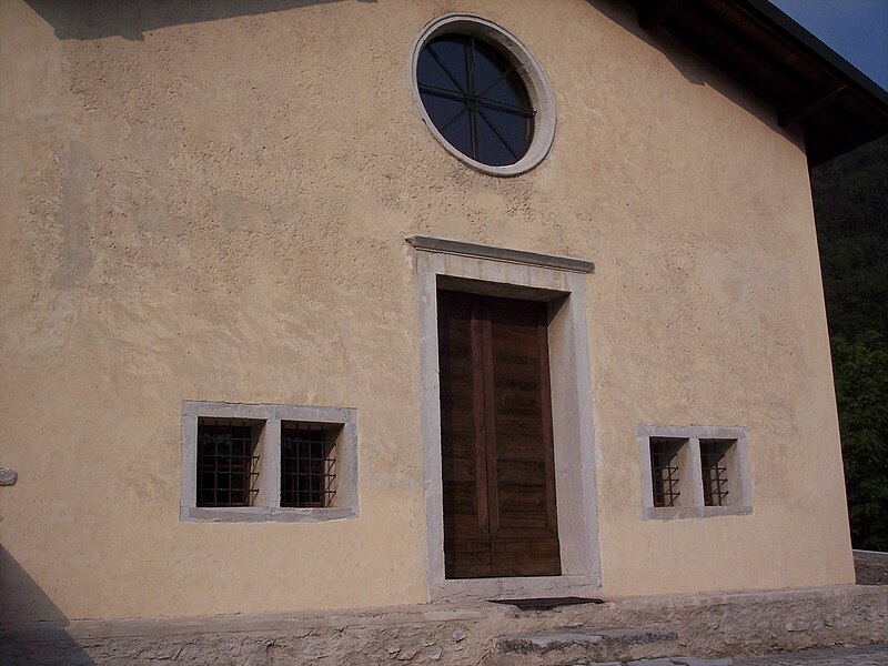 File:Alzano Lombardo (BG) - frazione Olera - chiesa di San Rocco - facciata.jpg