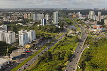 Luis Viana Avenue (also known as Paralela Avenue). It connects the Financial Center to the North Zone of city (airport). Av Paralela no Imbui.jpg