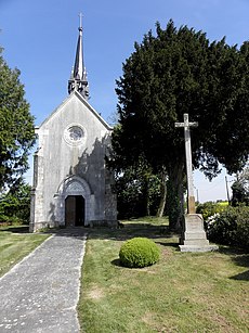 Availles-sur-Seiche (35) Chapelle Saint-Joseph 02.jpg