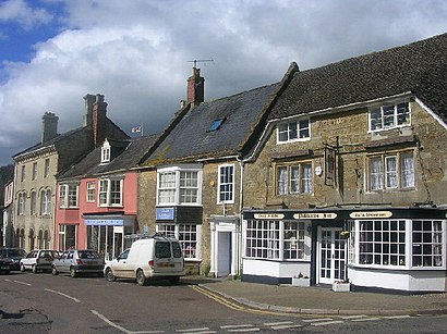 How to get to Beaminster with public transport- About the place