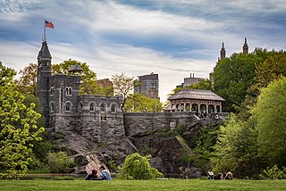 <span class="mw-page-title-main">Belvedere Castle</span> Folly in New York Citys Central Park