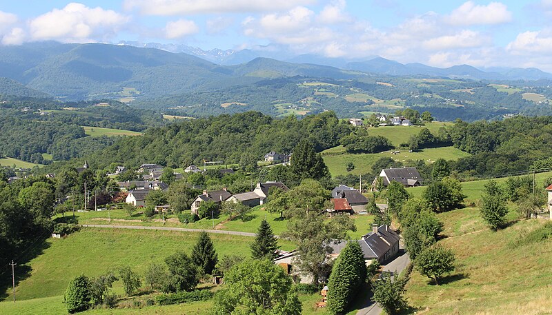 File:Benqué (Hautes-Pyrénées) 1.jpg