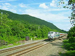 Berbahaya Ridge kereta station.jpg