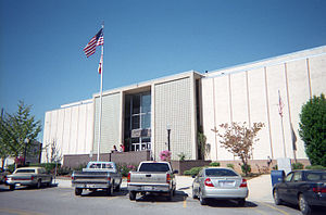 Chilton County Courthouse in Clanton, Alabama