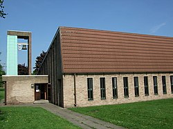 Church of the Ascension, Woolston - geograph.org.uk - 808822.jpg