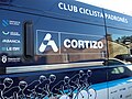 Lateral da furgoneta do Club Ciclista Padronés