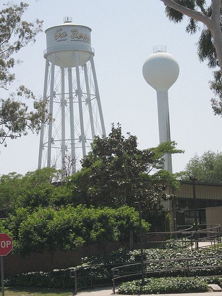 File:Csulb-tower3.jpg