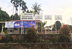 Kantor Kepala Desa Adian Gupa