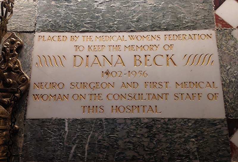File:Diana Beck memorial plaque at Fitzrovia Chapel.jpg
