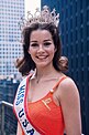 Dorothy Anstett, Miss USA, 1968.jpg