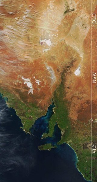 A satellite image of eastern South Australia. Note the dry lakes (white patches) in the north.
