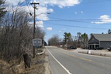 Entering Holden eastbound on Route 122A Entering Holden eastbound on MA Route 122A, MA.jpg