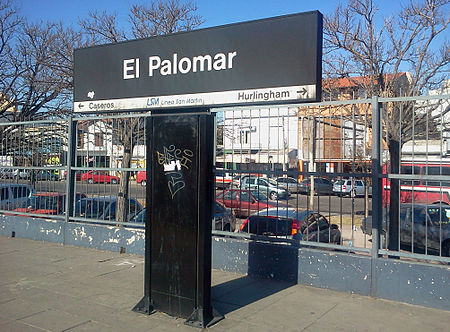 Est El Palomar.jpg