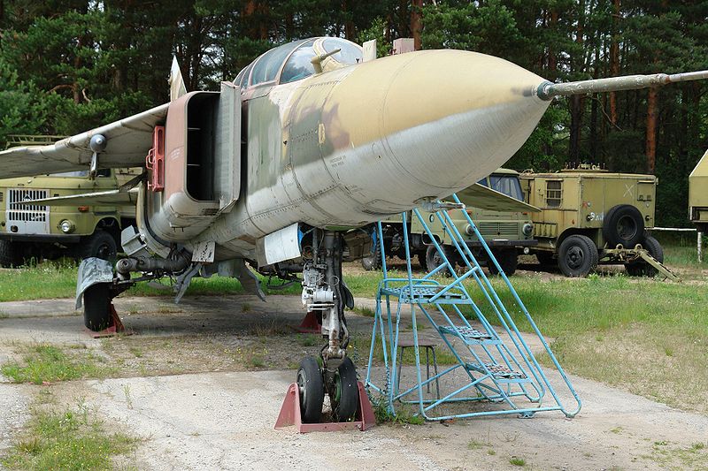 File:Finow-MiG23-UB-1.jpg