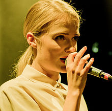 Florrie ao vivo em La Maroquinerie, Paris (2011)