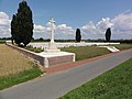 Le Cross Roads Cemetery