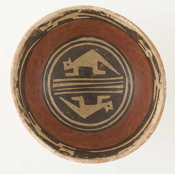 File:Footed Bowl Depicting Two Felines LACMA M.2007.146.189 (2 of 2).jpg