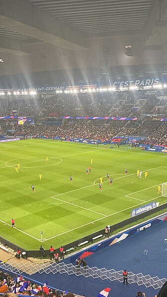 File:France Kazakhstan Parc des Princes 03.jpg