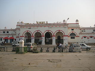 <span class="mw-page-title-main">Faizabad Junction railway station</span> Railway station in Uttar Pradesh, India