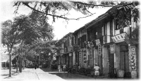 Fail:Gaya_Street,_Jesselton,_British_North_Borneo_in_1930.jpg