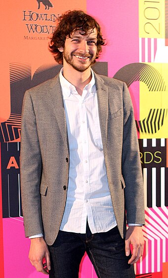 Gotye became the first solo artist to reach the number-one position, with the single "Somebody That I Used to Know" in 2012. Gotye, 2012.jpg