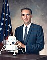 Duane Graveline NASA astronaut (BS)