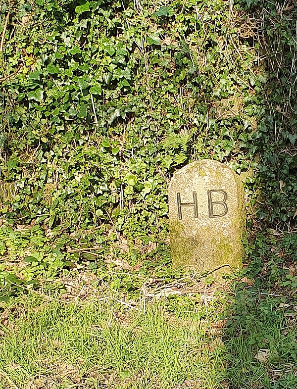 The borough boundary stone at Nansloe