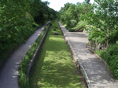 How to get to Higher Poynton with public transport- About the place